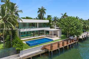 9720 W Broadview Dr, Bay Harbor Islands, FL 33154