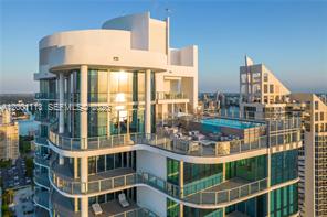 17475 Collins Ave #PH3201 Sunny Isles Beach, FL 33160